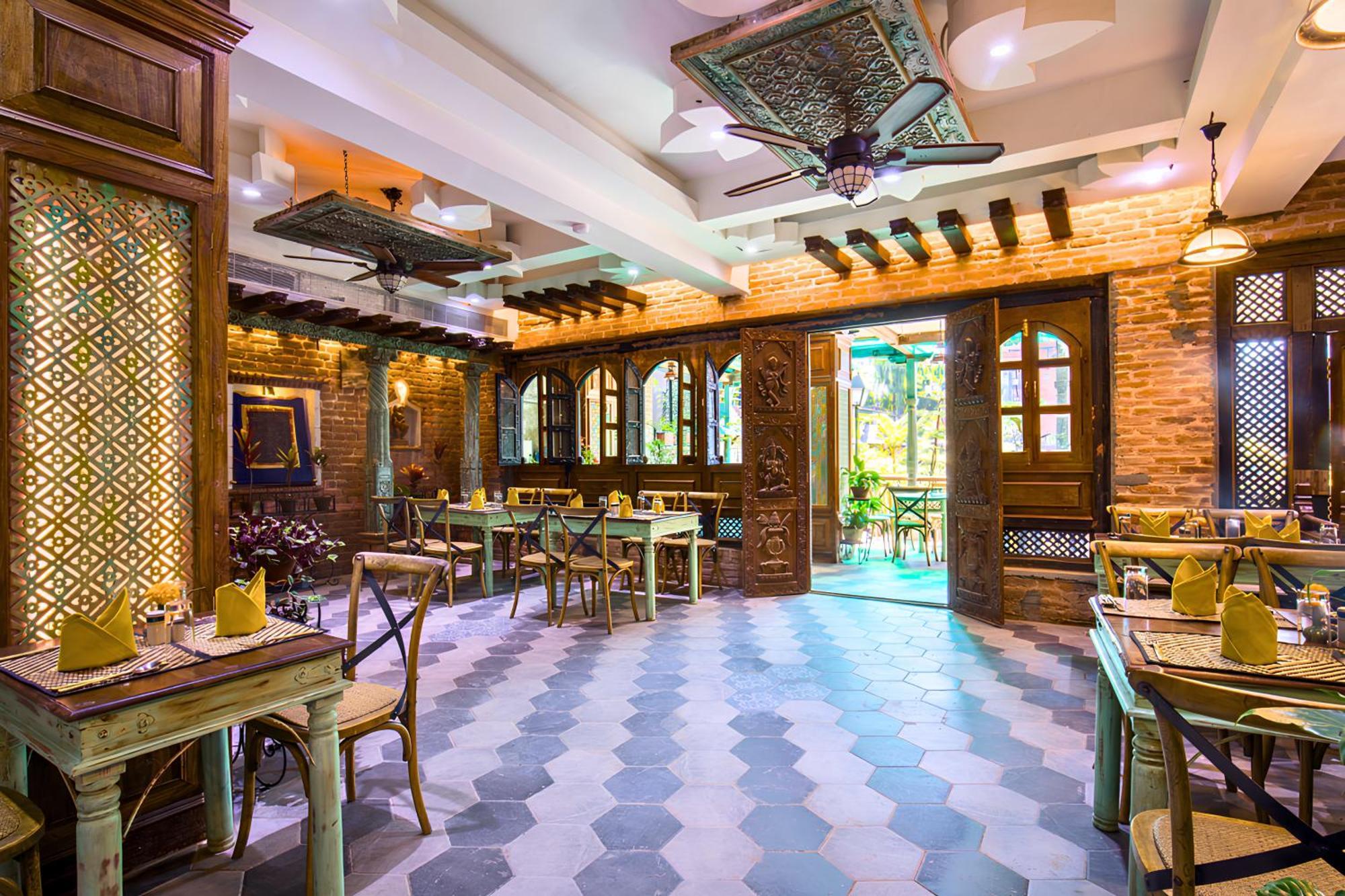 Heritage Hotel Suites And Spa Pokhara Exterior foto