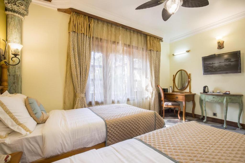 Heritage Hotel Suites And Spa Pokhara Exterior foto